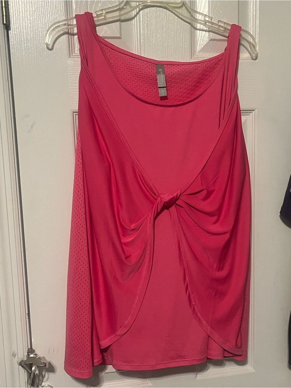 Daisy Fuentes Hot Pink Front-Knot Athletic Tank